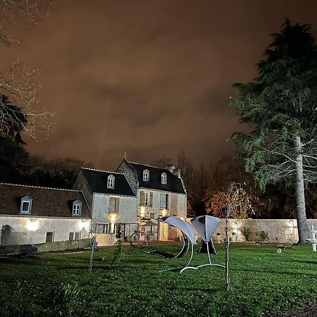 Отель Manoir Drissia - Tours Centre, France Сент-Авертен Экстерьер фото